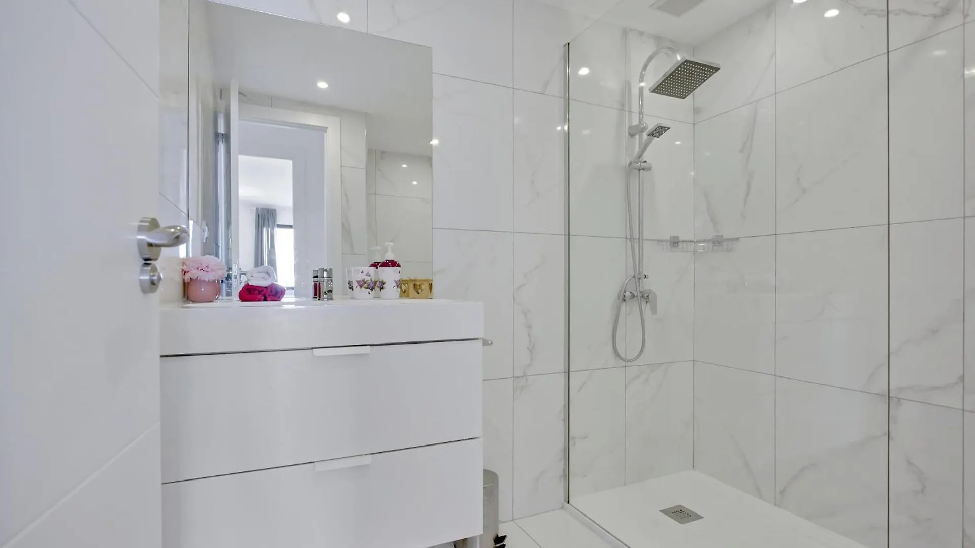 Paradise Luxury Apartment بلايا بارايسو