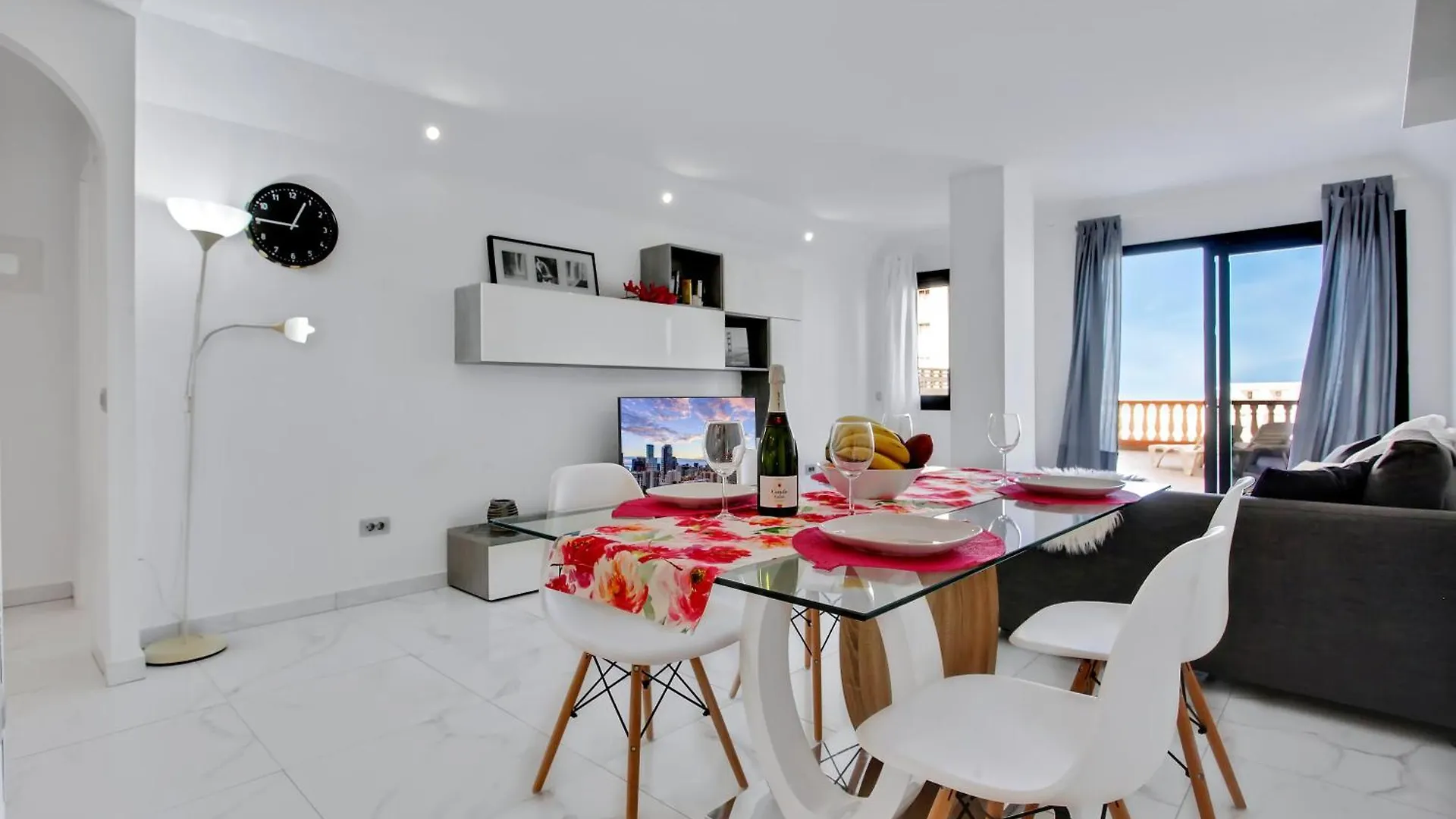 Paradise Luxury Apartment プラヤ・パライソ